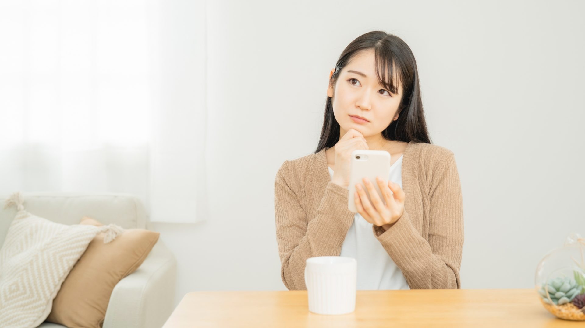 ahamoでeSIM契約したら開通までの時間はどのくらいかかる?