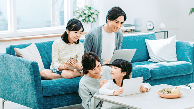 家でも外でも